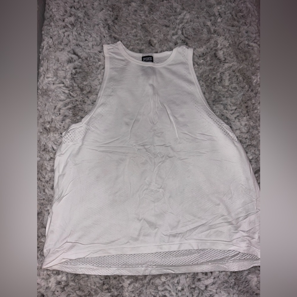 Women’s workout tank top